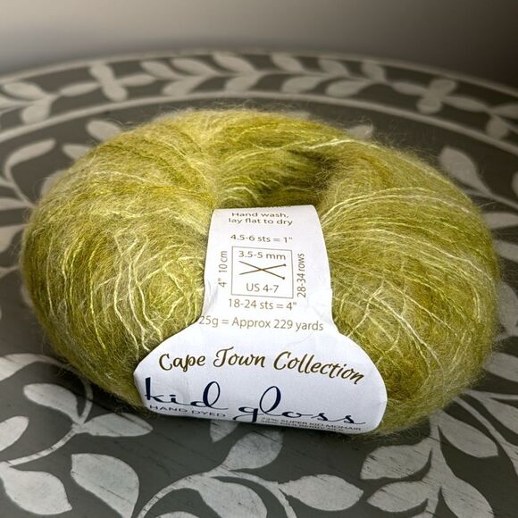 Cape Town Yarn Kid Gloss Hand Dyed NWT Mohair Silk Blend Green - Picture 8 of 8